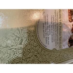 Grandeur Noel Collectible 9-Piece Porcelain Nativity Set